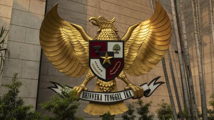 Perbedaan Lambang dan Dasar Negara yang Seringkali Keliru